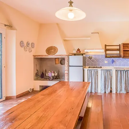 Casale Le Pitte Feriehus *