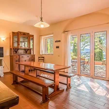 Casale Le Pitte Feriehus Porto Azzurro