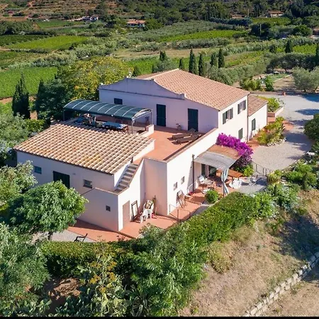 Feriehus Casale Le Pitte