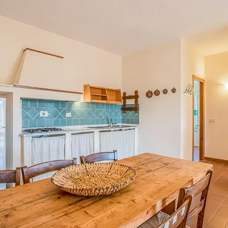 Feriehus Casale Le Pitte *