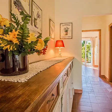 Casale Le Pitte Vakantiehuis Porto Azzurro