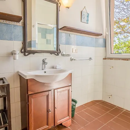 Casale Le Pitte 度假居 *