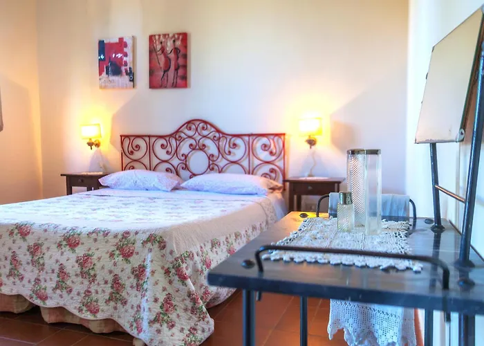 Casale Le Pitte 阿祖罗港