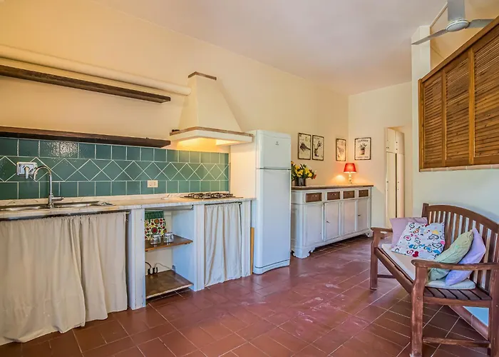 Casale Le Pitte 阿祖罗港