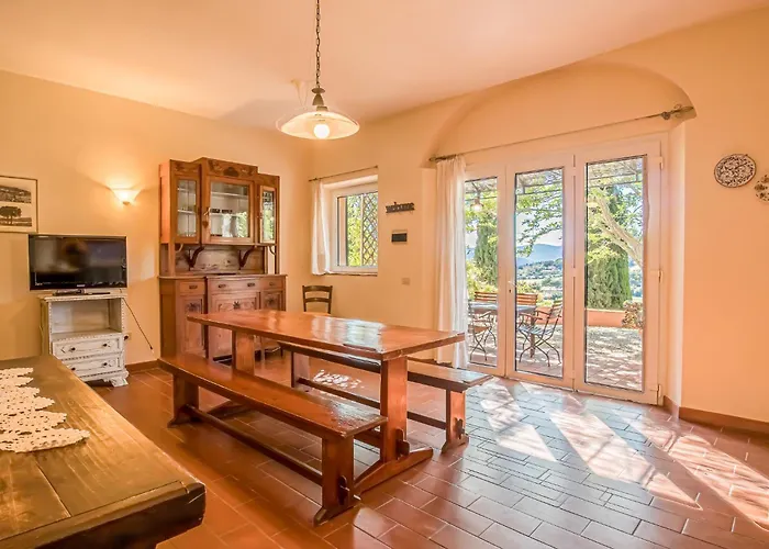 Casale Le Pitte 度假居 阿祖罗港