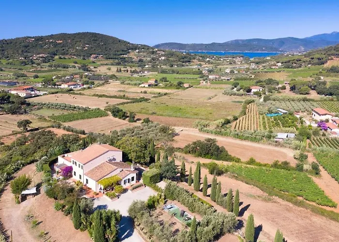 Dom wakacyjny Casale Le Pitte Porto Azzurro