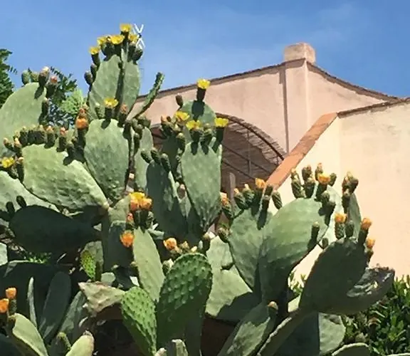 Casale Le Pitte Porto Azzurro